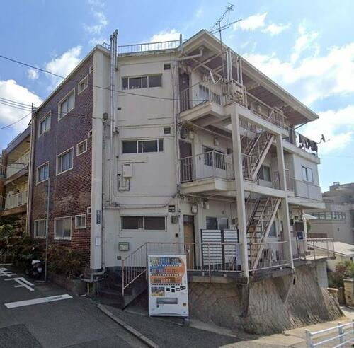 兵庫県神戸市中央区中島通４丁目 築60年12ヶ月 3階建