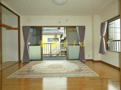 高知県高知市潮新町２丁目 4階建 築25年9ヶ月