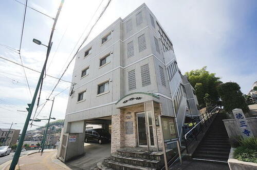 長崎県長崎市田上２丁目 4階建