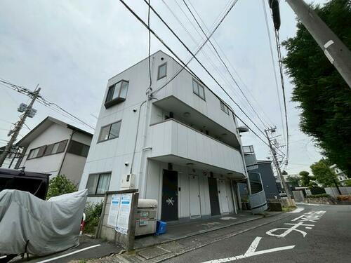 カーサアルバ 3階建