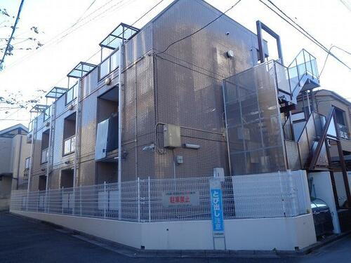 東京都小平市学園西町２丁目 3階建