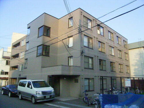 ラァズスクエア本郷通
