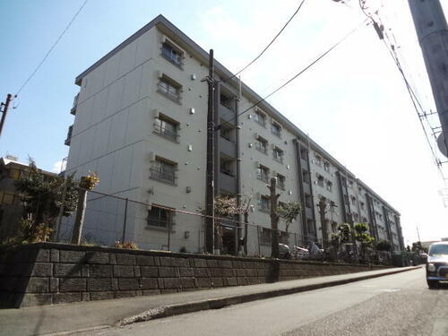 平住宅１号棟 5階建