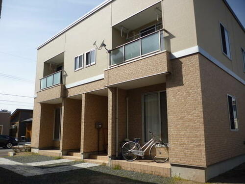 メゾネット高畠 2階建