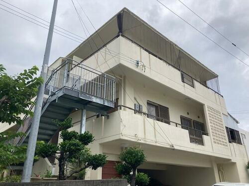 沖縄県豊見城市字豊見城 2階建 築28年8ヶ月