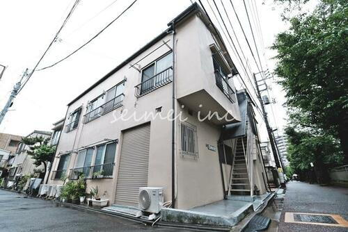 東京都板橋区中板橋 2階建