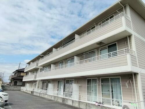 コスモパークＡ棟 3階建