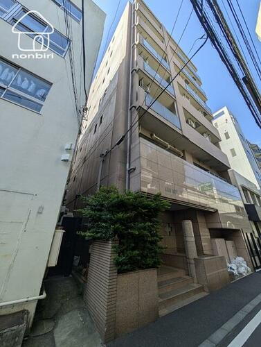 アクシス元町 6階建