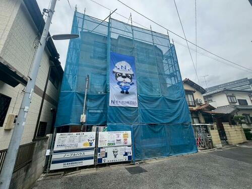 東京都葛飾区青戸６丁目 3階建
