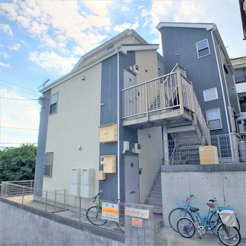 アーバンホームズ 4階建