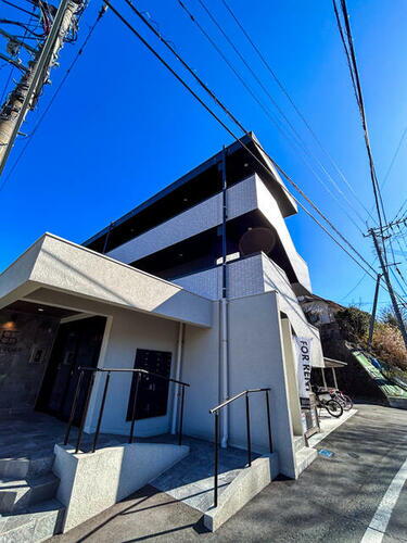ホワイトステージ・熊本西 3階建