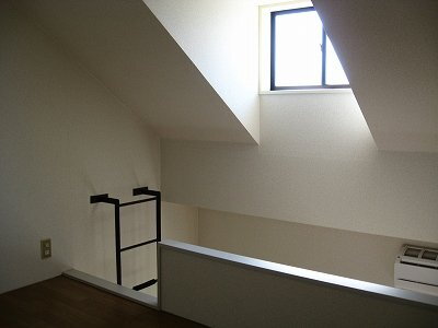 ハイツぴの 2階建