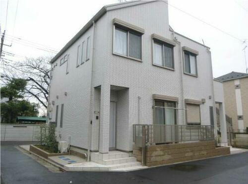東京都杉並区荻窪２丁目 2階建