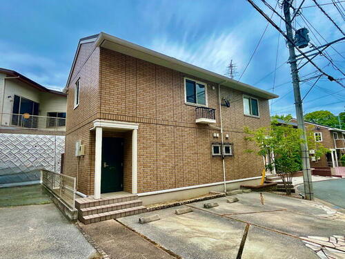 フレンドリースクエア鉄王１１号地 2階建