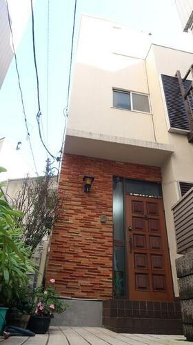Ｃｌｏｃｈｅｔｔｅ東新宿 2階建