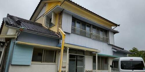 千葉県夷隅郡御宿町六軒町 2階建 築52年6ヶ月