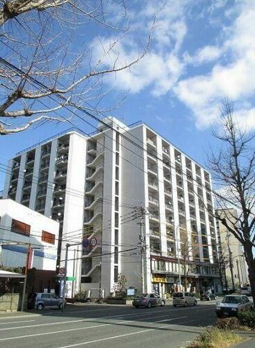 福岡県福岡市中央区清川３丁目 10階建