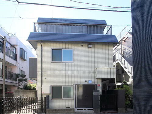 アドヴァンス 3階建