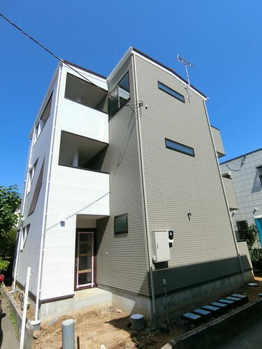 ふらんそわ　せんげん台 3階建