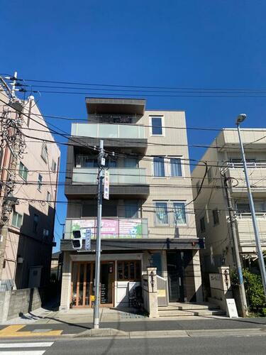 クレール三番館