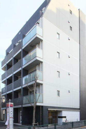 東京都中野区野方１丁目 7階建