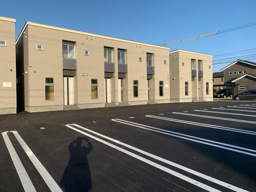 石川県鹿島郡中能登町良川 2階建 築1年8ヶ月