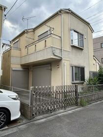貸戸建て