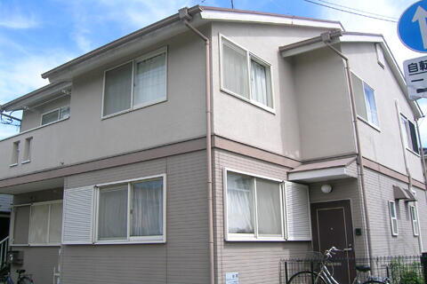 東京都世田谷区成城５丁目 2階建