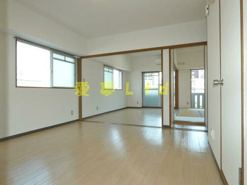 高知県高知市桟橋通１丁目 7階建 築33年3ヶ月