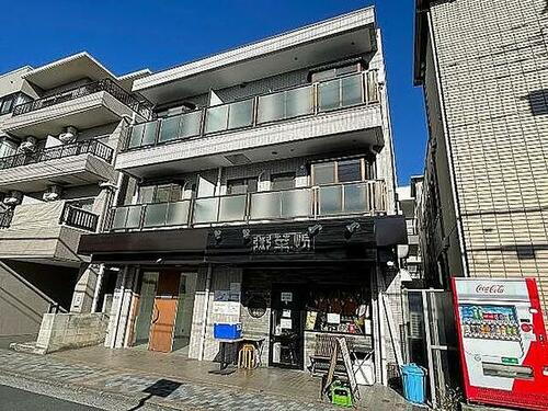 フローラハイム 3階建