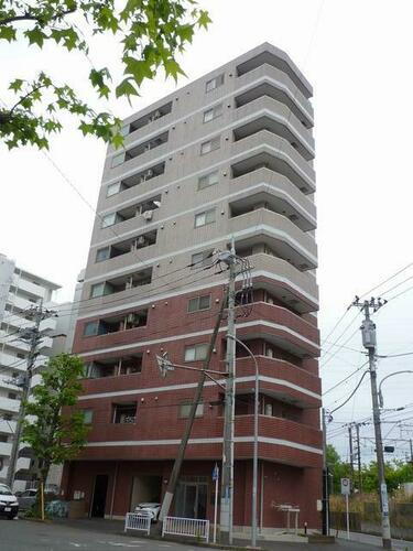 アルカンシェル新横浜 10階建