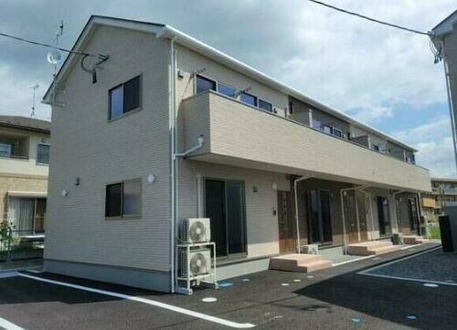 福島県郡山市富久山町福原字町田 2階建