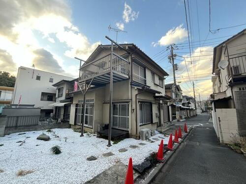 東京都新宿区高田馬場３丁目 2階建