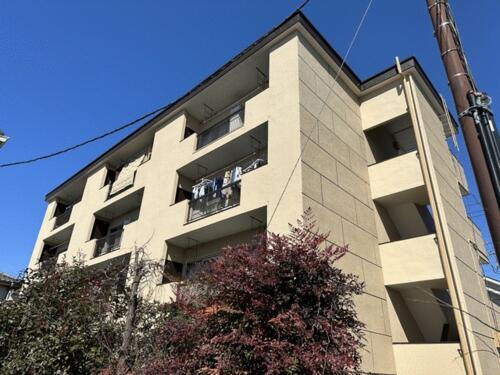 東京都武蔵野市八幡町３丁目 4階建
