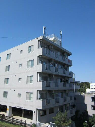 ラヴィッセたまプラーザ 7階建