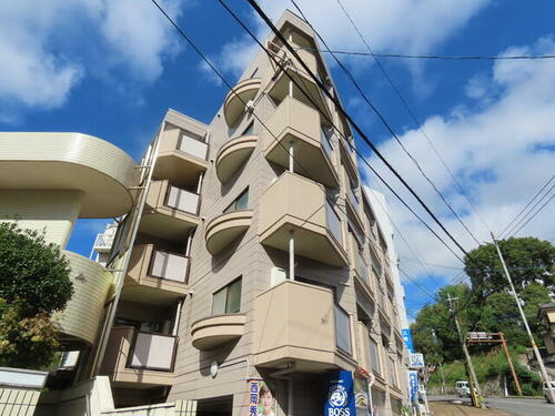 レジデンス六本木 5階建