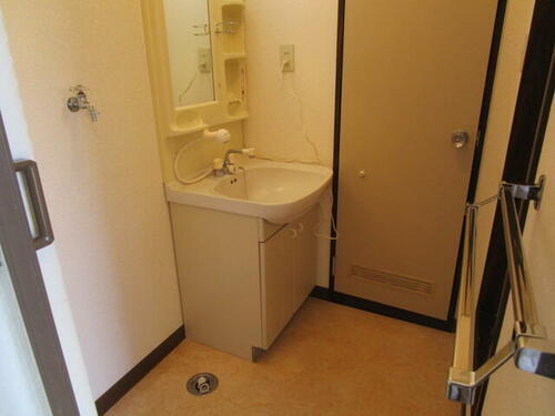 茨城県日立市川尻町６丁目 賃貸アパート