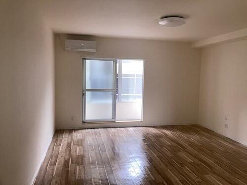 鹿児島県薩摩川内市国分寺町 築45年9ヶ月 3階建