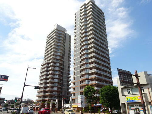 ツインタワー広瀬川・春圃ＳＯＵＴＨ 23階建