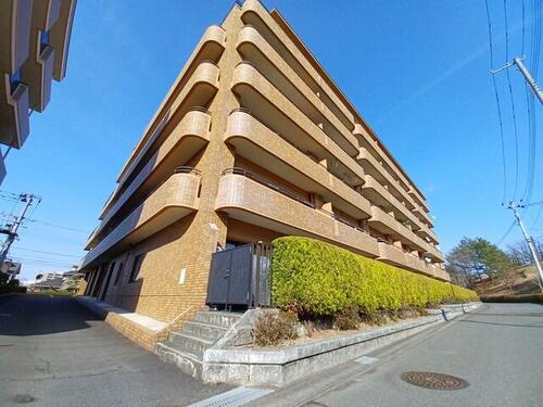 宮城県仙台市泉区八乙女３丁目 6階建