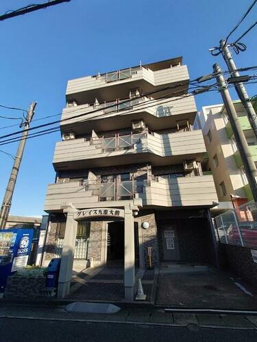 グレイス九産大前 5階建