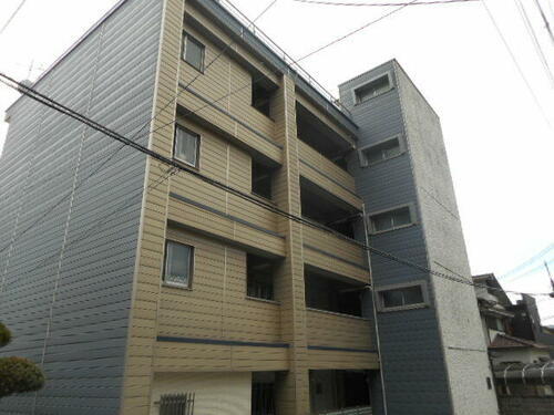 大阪府池田市上池田１丁目 4階建