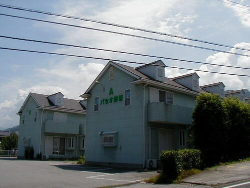 山梨県笛吹市御坂町下黒駒 2階建 築31年5ヶ月
