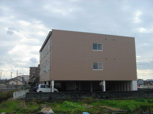 石川県白山市相木町 築35年10ヶ月 2階建