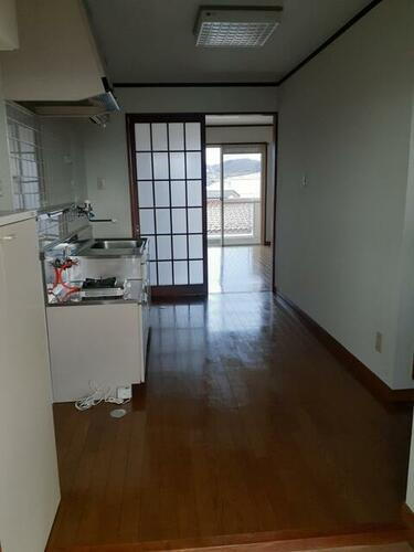 福島県福島市太平寺字過吹 3階建 築33年10ヶ月