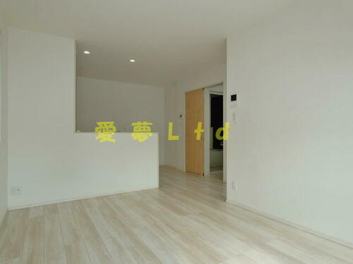 高知県高知市神田 築5年2ヶ月 2階建