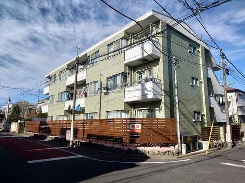 グリーンホームズ粕谷 3階建