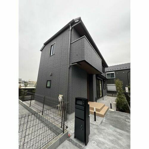東京都練馬区南田中１丁目 2階建 