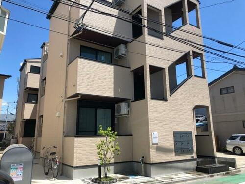 ブリリアントⅡ 3階建