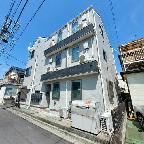 リッシェル雑色 3階建